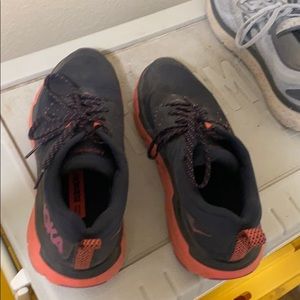 Hola trail running shoes